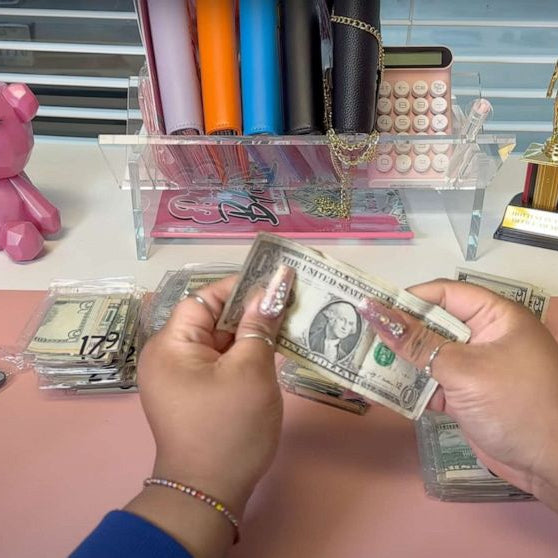 TikToker uses cash stuffing method to pay off debt and launch business