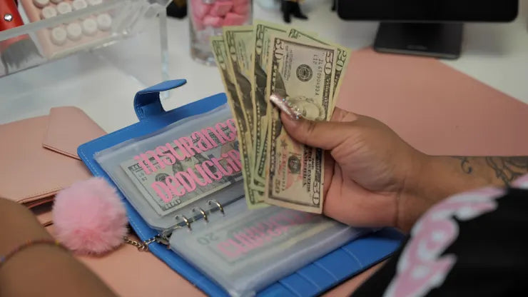 31-year-old used her $1,200 stimulus check to start a ‘cash stuffing’ business—it’s on track to bring in $1 million this year